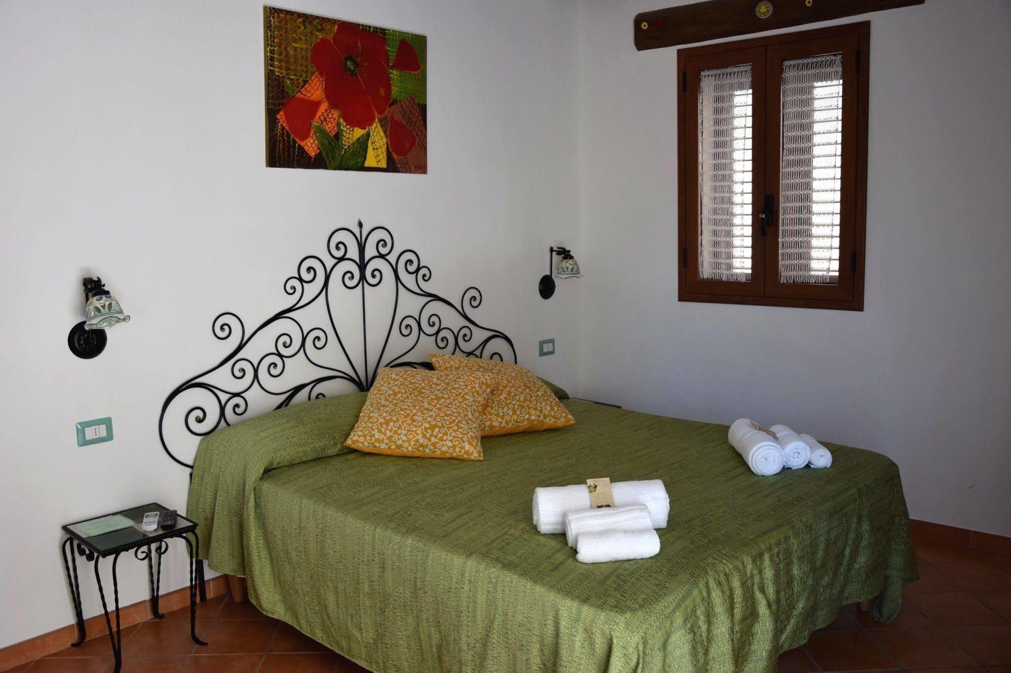 La Casa Del Geko Bed and Breakfast Cefalù Eksteriør billede