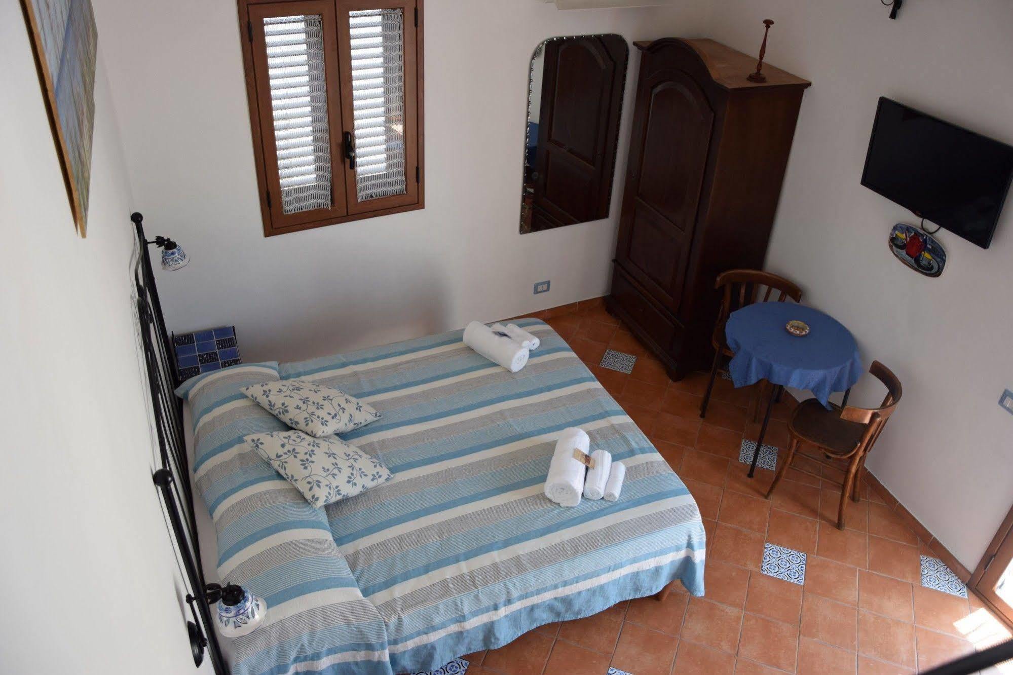 La Casa Del Geko Bed and Breakfast Cefalù Eksteriør billede