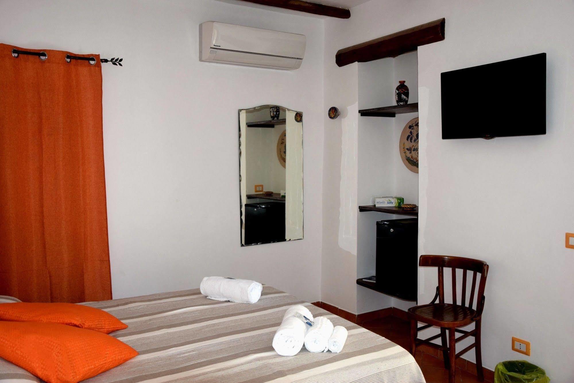 La Casa Del Geko Bed and Breakfast Cefalù Eksteriør billede